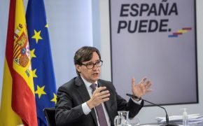 España está "lista" para implementar una estrategia de vacunación