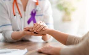 Oncología en seguros de salud | 3 Mejores pólizas
